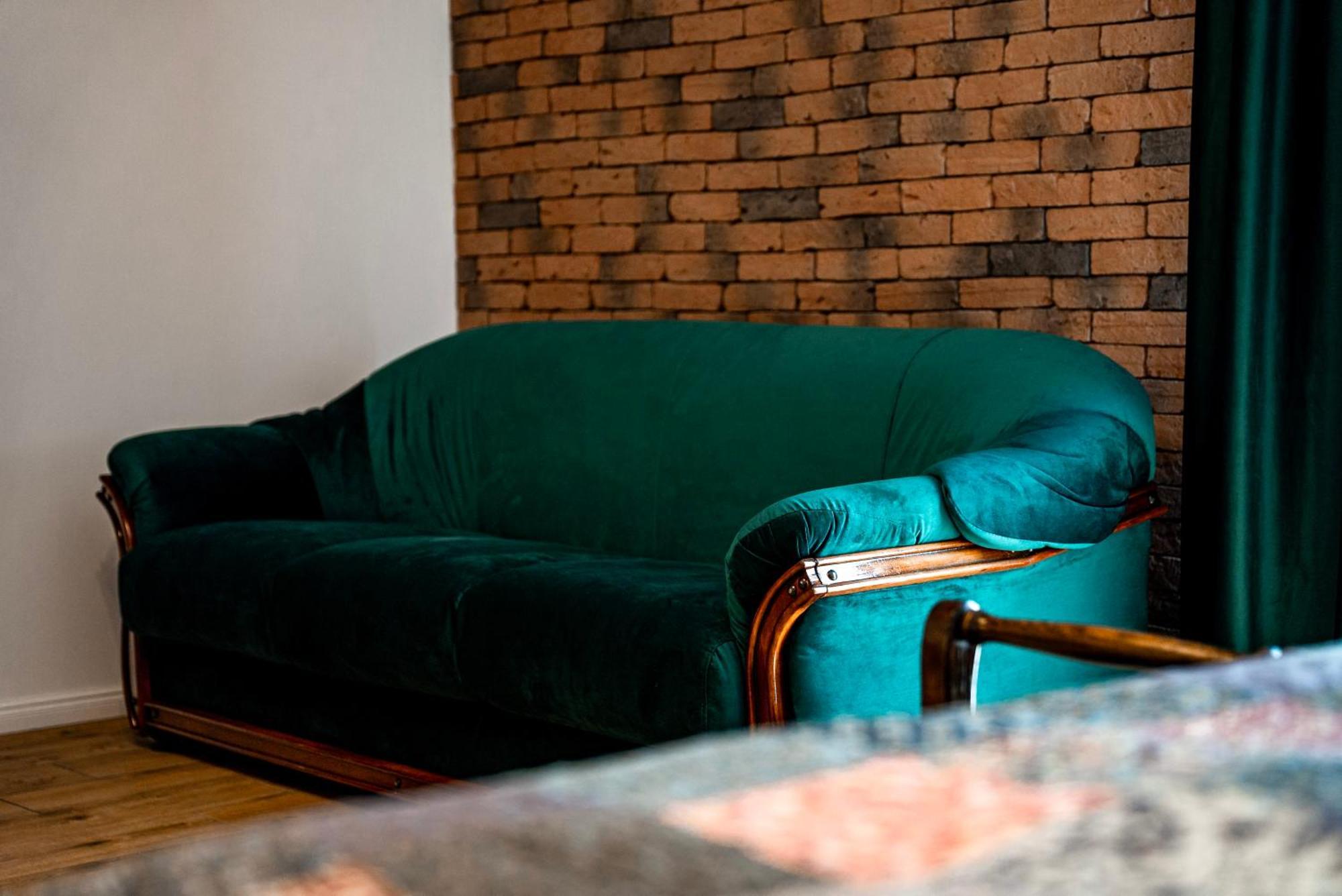 Bed and Breakfast Boutique Marlen Ghimbav Exterior foto