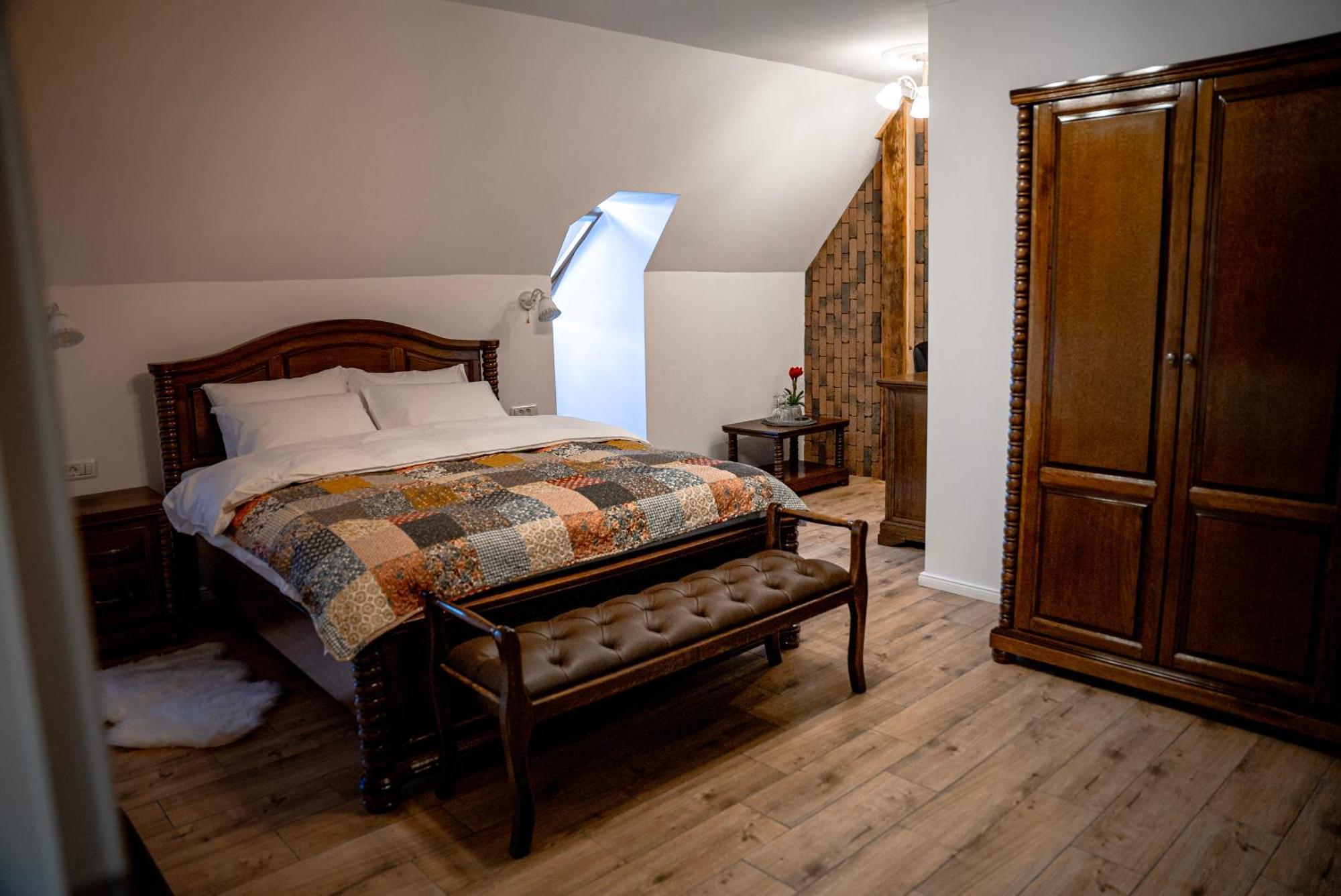 Bed and Breakfast Boutique Marlen Ghimbav Exterior foto