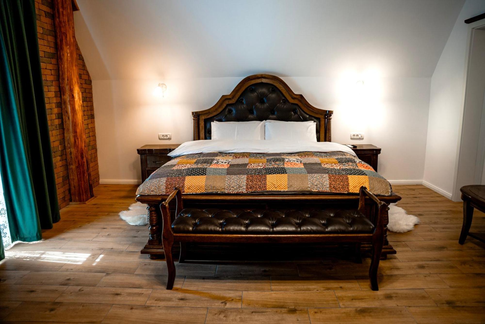 Bed and Breakfast Boutique Marlen Ghimbav Exterior foto