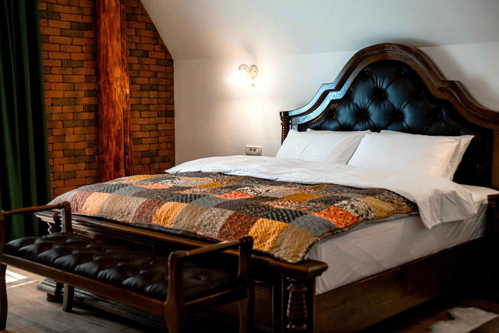 Bed and Breakfast Boutique Marlen Ghimbav Exterior foto