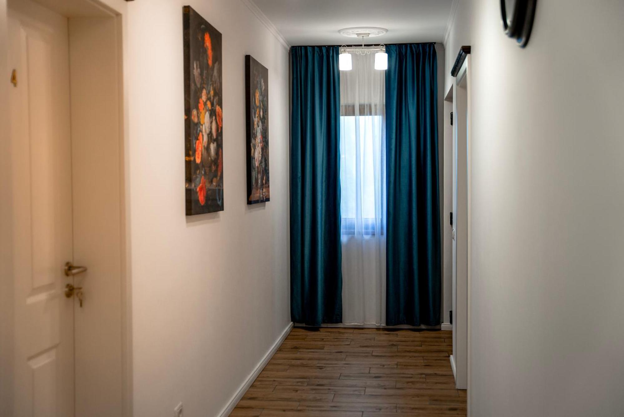 Bed and Breakfast Boutique Marlen Ghimbav Exterior foto