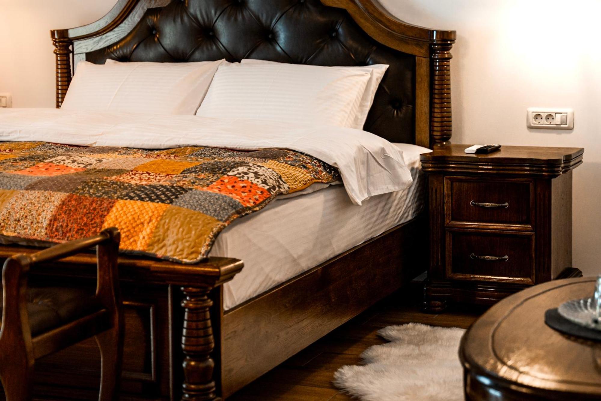 Bed and Breakfast Boutique Marlen Ghimbav Exterior foto